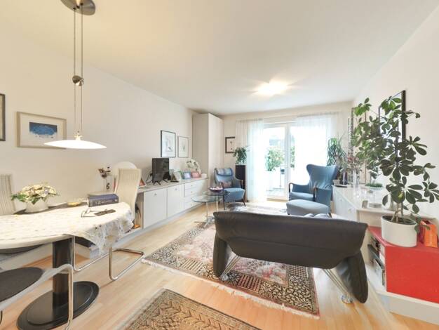 Wohnung zum Kauf 299.900 € 2 Zimmer 53 m² 1. Geschoss Zirndorf 90513