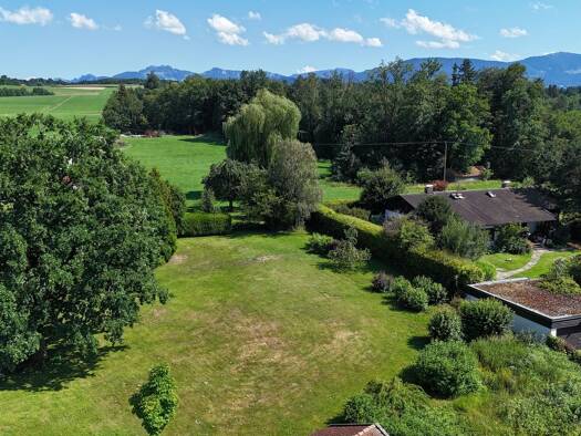 Grundstück zum Kauf 1.119 m² Grundstück Baugenehmigung vorhanden frei ab sofort Beuerberg Riedering 83083