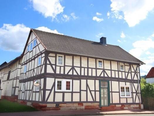 Einfamilienhaus zum Kauf 95.000 € 6 Zimmer 152 m² 1.467 m² Grundstück frei ab sofort Reichensachsen Wehretal 37287