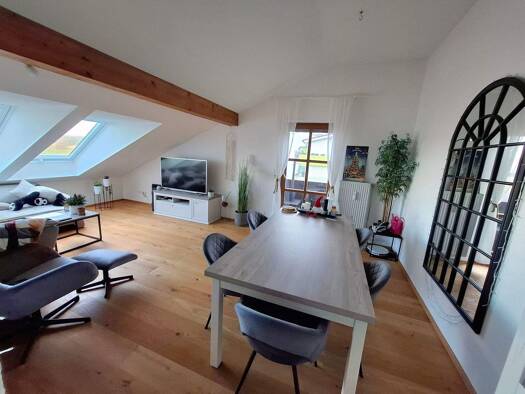 Wohnung zum Kauf 149.000 € 3 Zimmer 61 m² 3 Geschosse frei ab 01.04.2026 Steinwiesstraße 17 Waldkirchen 94065