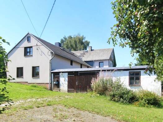 Bauernhaus zum Kauf 8 Zimmer 190 m² 1.832 m² Grundstück Kornbach 08539