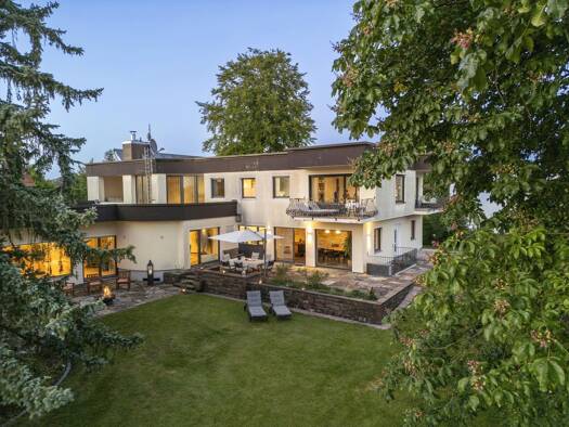 Villa zum Kauf 5.130.000 € 12 Zimmer 580 m² 2.150 m² Grundstück Feldmoching-Hasenbergl München 80995