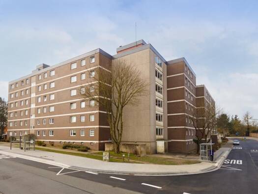 Wohnung zur Miete 1.099 € 6 Zimmer 131,5 m² 5. Geschoss Ochsenweg 37 Weiche Weiche 24941