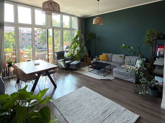 Wohnung zur Miete 1.506 € 4 Zimmer 139,8 m² Geschoss 1/4 frei ab 01.10.2026 Bernau Bernau 16321