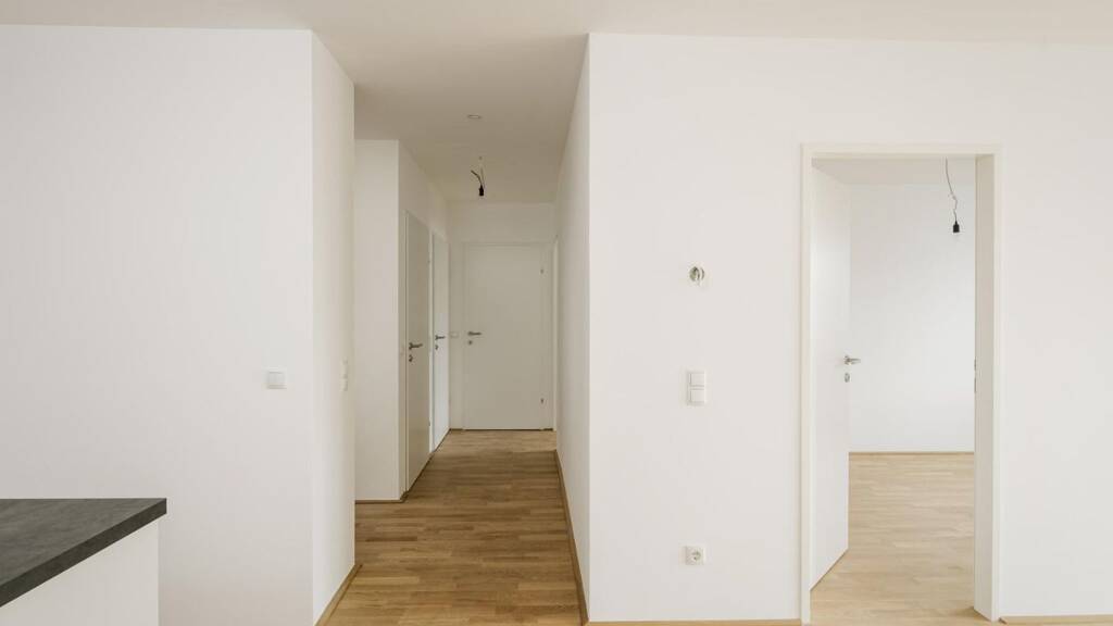 Wohnung zur Miete 807 € 3 Zimmer 65,1 m² 1. Geschoss frei ab 01.07.2026 Stockerau 2000