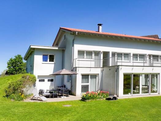 Haus zum Kauf 5 Zimmer 170 m² 1.150 m² Grundstück Krumbach 6942