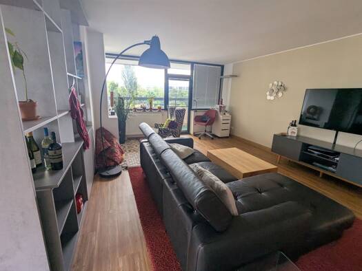 Wohnung zur Miete 2.050 € 4 Zimmer 142 m² Geschoss 4/5 frei ab 01.04.2026 Tullnau Nürnberg 90402