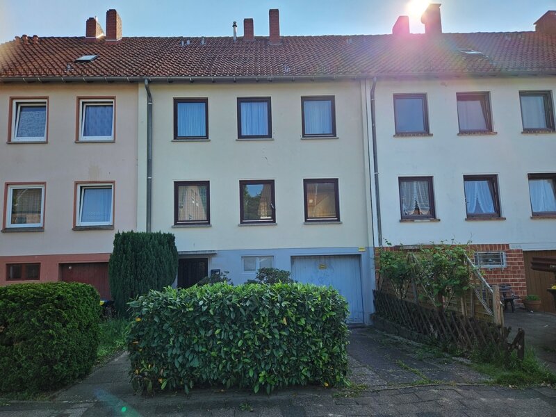 Mehrfamilienhaus zum Kauf 199.000 € 6 Zimmer 162 m²<br/>Wohnfläche 259 m²<br/>Grundstück Lüssum - Bockhorn Bremen 28777