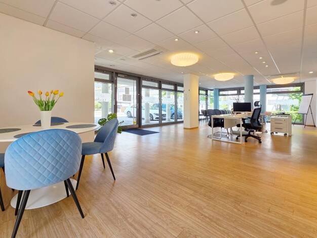 Verkaufsfläche zur Miete 1.950 € 3 Zimmer 71,9 m² Verkaufsfläche Deisenhofen Oberhaching 82041