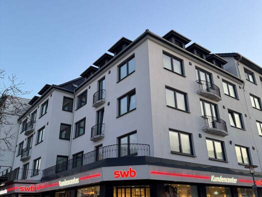 Wohnung zur Miete 1.750 € 3 Zimmer 110 m² 1. Geschoss frei ab sofort Bgm.-Smidt-Str.49 Mitte Bremerhaven 27568