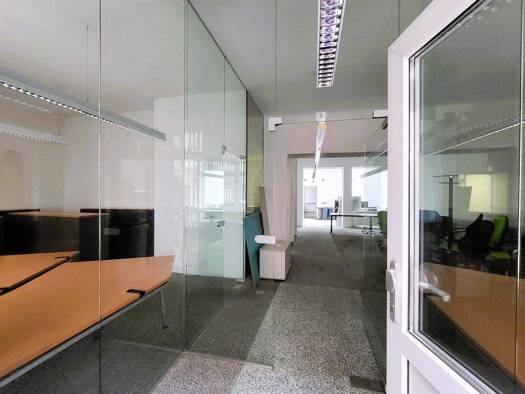 Bürofläche zum Kauf 1.200.000 € 8 Zimmer 380 m² Bürofläche Wien 1050