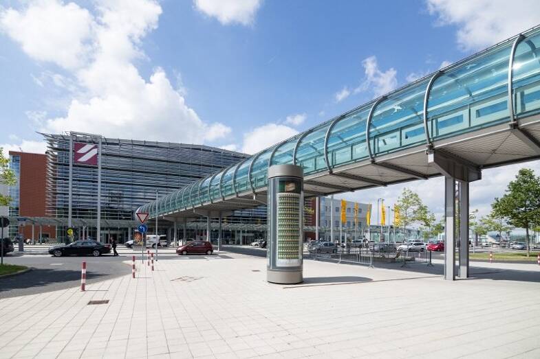 Laden zur Miete provisionsfrei 7,50 € 269 m² Verkaufsfläche teilbar ab 22 m² Klotzsche Dresden 01109