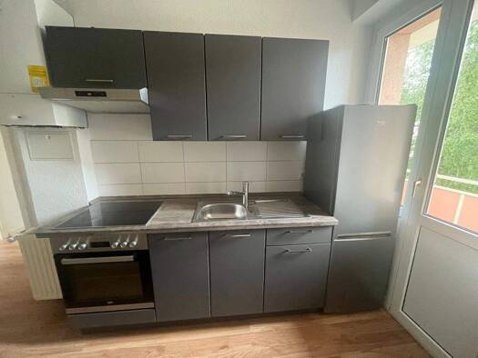 Wohnung zur Miete 435 € 3 Zimmer 73 m² Geschoss 1/3 frei ab sofort Heinrich-Heine-Straße 57 Pölbitz Zwickau 08058