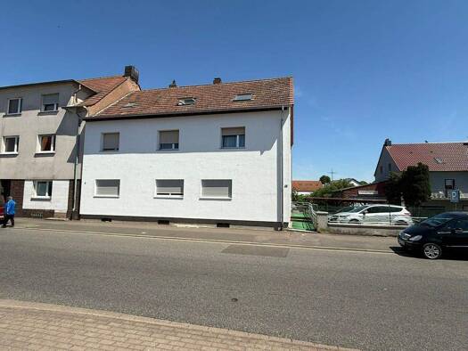 Haus zum Kauf 495.000 € 350 m² 650 m² Grundstück Erbach Homburg 66424