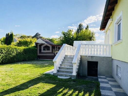 Einfamilienhaus zum Kauf 1.490.666 € 10 Zimmer 220 m² 782 m² Grundstück Ebreichsdorf 2483