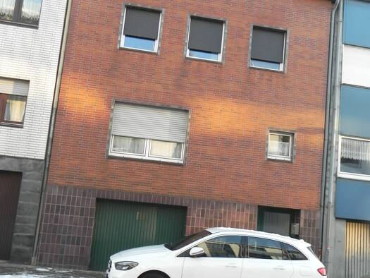 Mehrfamilienhaus zum Kauf 250.000 € 7 Zimmer 170 m² 155 m² Grundstück frei ab sofort Düren Düren 52351