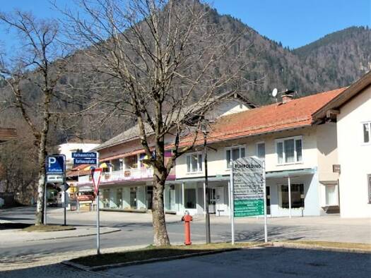 Ladenfläche zur Miete 1.550 m² Verkaufsfläche Hauptstraße 25 Ruhpolding Ruhpolding 83324