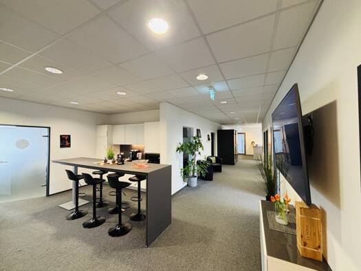 Bürofläche zur Miete 2.999 € 7 Zimmer Feldkirchner Straße Seiersberg-Pirka 8054