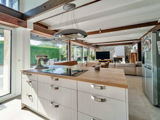 Einfamilienhaus zum Kauf 1.490.000 € 5 Zimmer 206 m² 690 m² Grundstück frei ab sofort Neufahrn Neufahrn bei Freising 85375