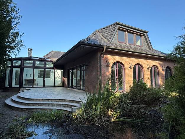 Einfamilienhaus zum Kauf 397.000 € 5 Zimmer 270 m² 1.183 m² Grundstück Nordholz Wurster-Nordseeküste Nordholz 27639