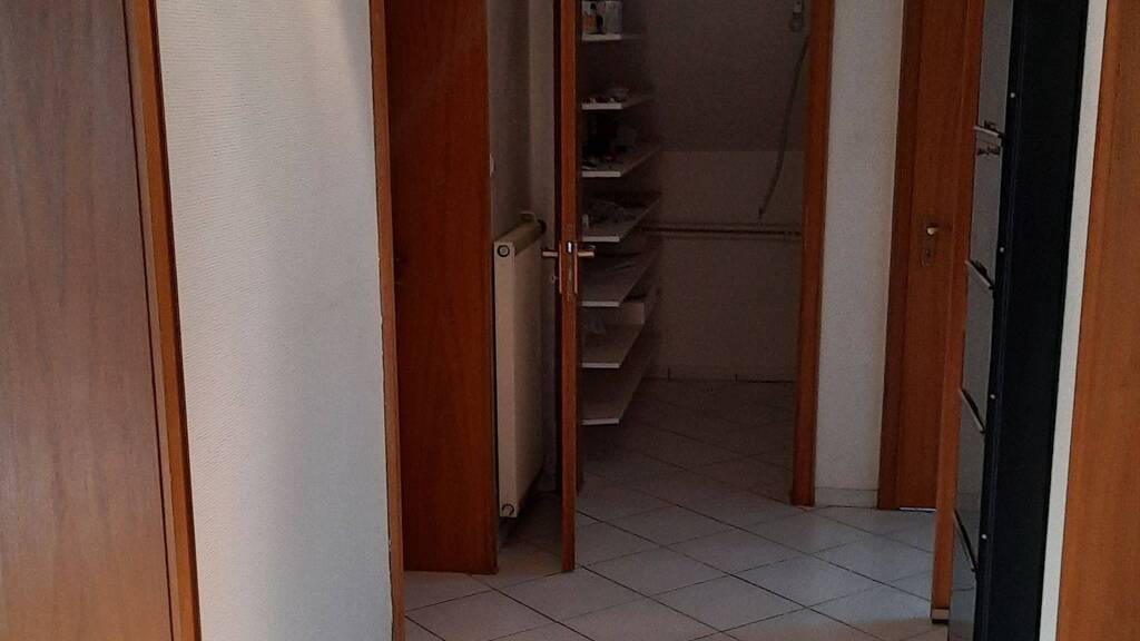 Wohnung zur Miete 1.000 € 3 Zimmer 140 m² Geschoss 1/2 frei ab sofort Hennenhecke 1 Hettenleidelheim 67310