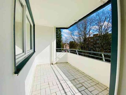 Wohnung zur Miete 700 € 3 Zimmer 77 m² frei ab sofort Südallee 66 Urdenbach Düsseldorf 40593