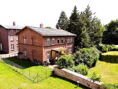 Mehrfamilienhaus zum Kauf 53.000 € 9 Zimmer 215,4 m² 800 m² Grundstück Eggesin Eggesin 17367