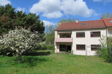 Mehrfamilienhaus zum Kauf 895.000 € 9 Zimmer 213,4 m² 755 m² Grundstück frei ab sofort Dürrlewang Stuttgart 70565