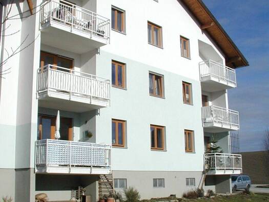 Wohnung zur Miete 350 € 2 Zimmer 62,7 m² frei ab 01.10.2026 Ringweg 8 Schildorn 4920