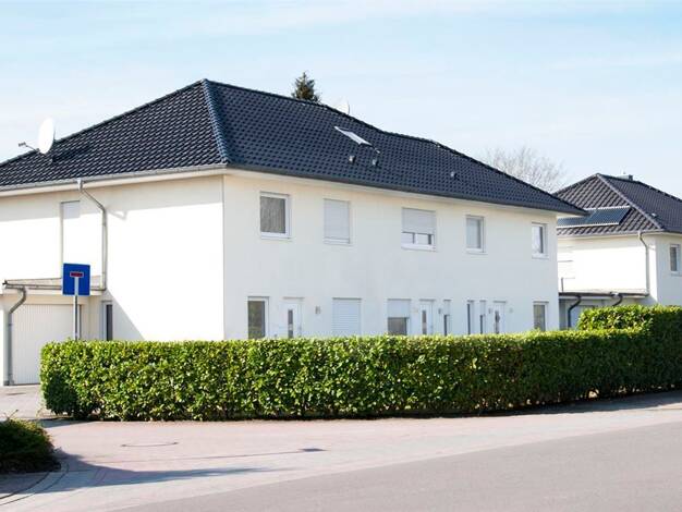 Reihenmittelhaus zum Kauf 290.000 € 3 Zimmer 83 m² 136 m² Grundstück Cloppenburg 49661