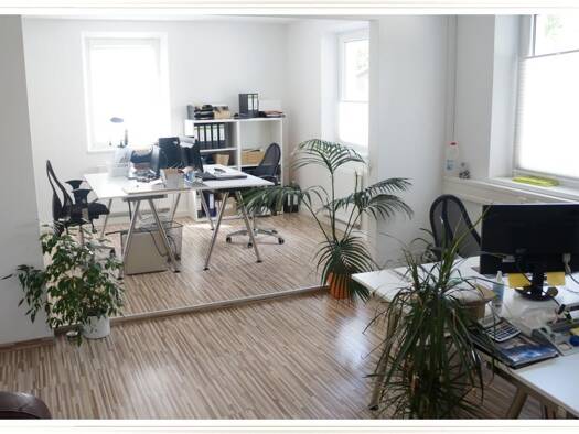 Büro zur Miete 1.190 € 8 Zimmer 146 m² Bürofläche Schwabach Schwabach 91126