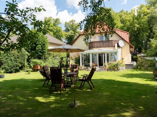 Einfamilienhaus zum Kauf 1.298.000 € 8 Zimmer 192 m² 802 m² Grundstück Kleinmachnow 14532