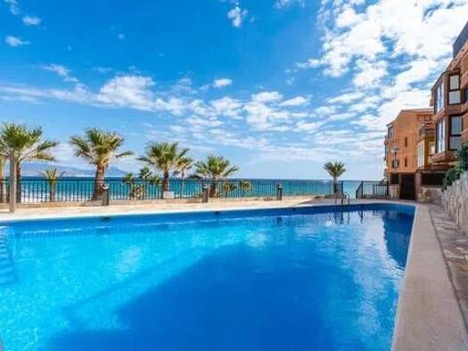 Reihenhaus zur Miete 4.500 € 5 Zimmer 350 m² Calle Del Nudo Alicante 03540