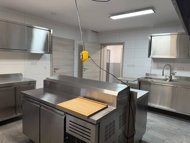 Restaurant zur Miete provisionsfrei 1.200 € 34 m² Gastrofläche Lachnerstraße, 2 Tennenlohe Erlangen 91058