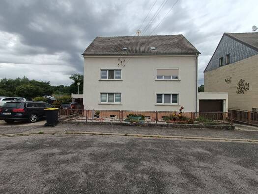 Mehrfamilienhaus zum Kauf 119.000 € 8 Zimmer 190 m² 1.260 m² Grundstück Döbeln Döbeln 04720