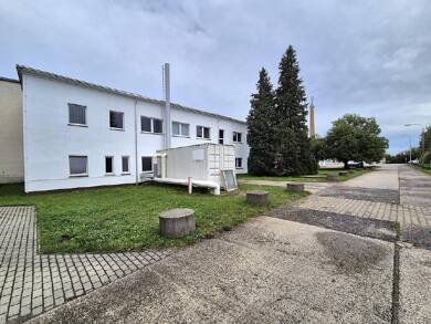 Halle/Industriefläche zur Miete 4 € 707 m² Lagerfläche Ohorn 01896