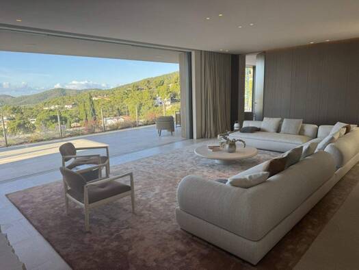 Einfamilienhaus zum Kauf - Erstbezug 25.000.000 € 10 Zimmer 1.500 m² 2.499,1 m² Grundstück Calvia 07184