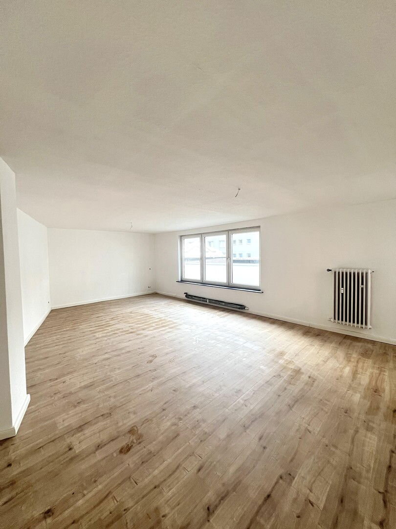 Wohnung zur Miete 990 € 4 Zimmer 133 m²<br/>Wohnfläche 1.<br/>Geschoss Rathausstr. 17A Mitte Hildesheim 31134