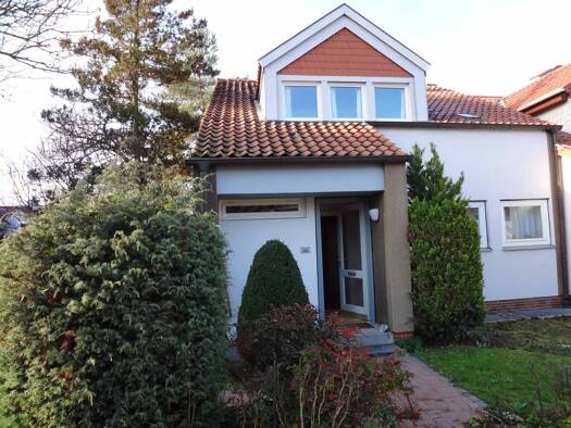 Haus zur Miete 670 € 4 Zimmer 100 m² 350 m² Grundstück frei ab sofort Bad Salzgitter 38259