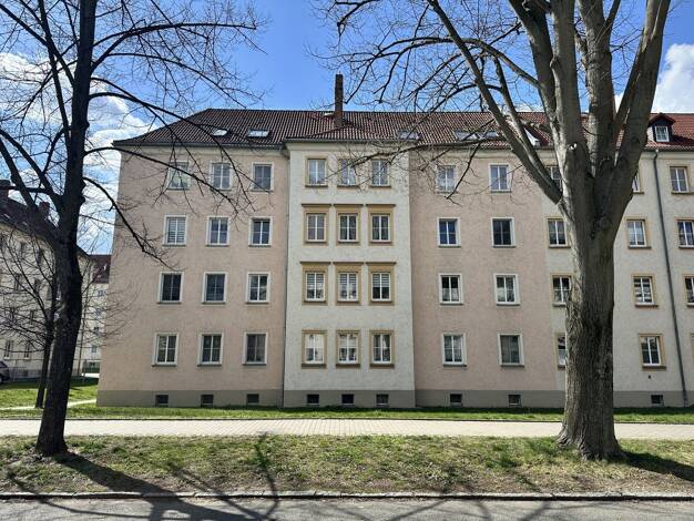 Wohnung zum Kauf 65.000 € 3 Zimmer 64,6 m² 2. Geschoss Franz-Mehring-Straße 105 Pölbitz Zwickau 08058