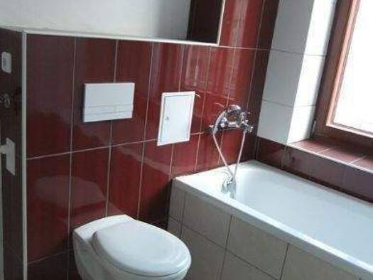 Wohnung zur Miete 550 € 3 Zimmer 84,7 m² 2. Geschoss frei ab sofort Bernhardstr.102 Gablenz Chemnitz 09126