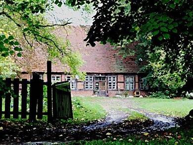 Haus zum Kauf 99.000 € 8 Zimmer 650 m² 3.093 m² Grundstück Hollandende 20 Techentin Techentin 19399