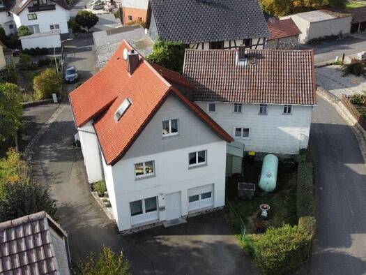 Einfamilienhaus zum Kauf 129.000 € 12 Zimmer 295 m² 564 m² Grundstück Rainrod Schwalmtal 36318