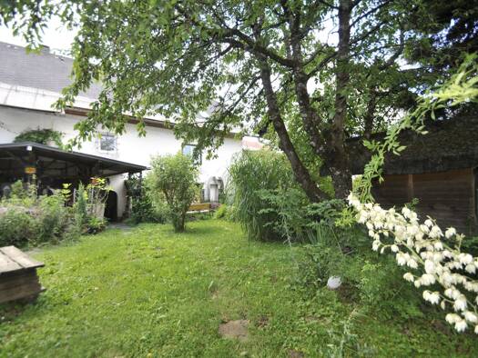 Bauernhaus zum Kauf 370.000 € 6 Zimmer 350 m² 984 m² Grundstück St. Andrä Villach 9523