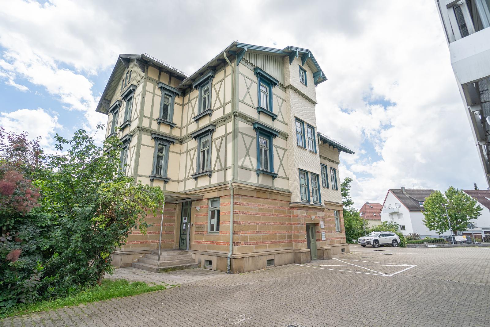 Bürofläche zur Miete 3.500 € 8 Zimmer Zuffenhausen - Schützenbühl Stuttgart Zuffenhausen 70435