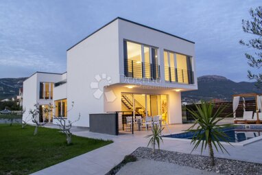 Haus zum Kauf 1.400.000 € 5 Zimmer 750 m² 450 m² Grundstück Kastel Novi 21213