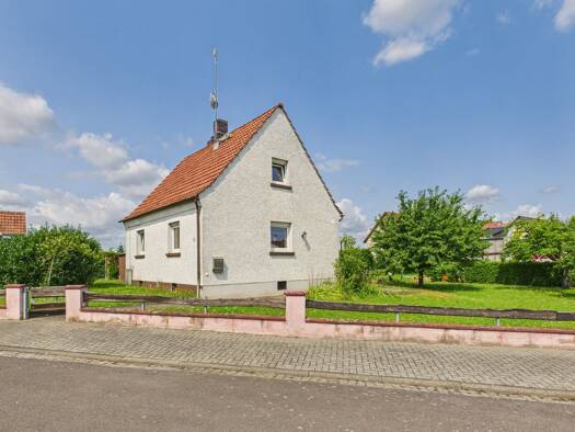 Einfamilienhaus zum Kauf 279.000 € 4 Zimmer 72 m² 1.003 m² Grundstück Nieder-Mockstadt Florstadt 61197