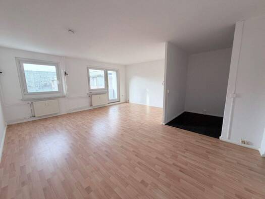 Wohnung zur Miete 347 € 3 Zimmer 69,3 m² 5. Geschoss Friesenweg 160 Chrieschwitz Plauen 08529