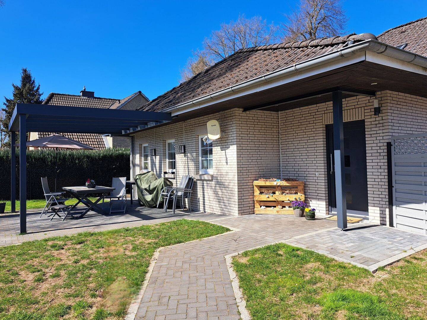 Immobilie in Hohenlockstedt - Bungalow - Erdgeschoss-Hausteil im Zweifamilienhaus - Bild 3