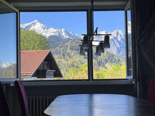 Wohnung zum Kauf 425.000 € 2 Zimmer 91,6 m² 2. Geschoss Partenkirchen Garmisch-Partenkirchen 82467